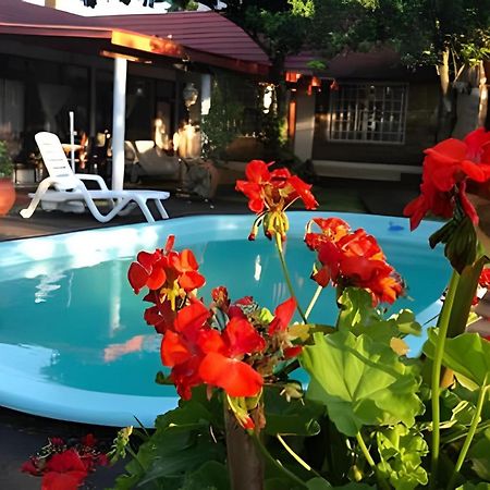 Cabanas Con Piscina En La Entrada De Oberá المظهر الخارجي الصورة